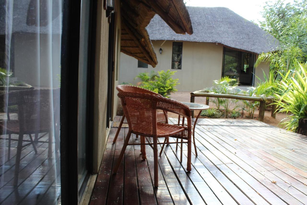 Chobe Sunset Chalets Lesoma Exteriér fotografie