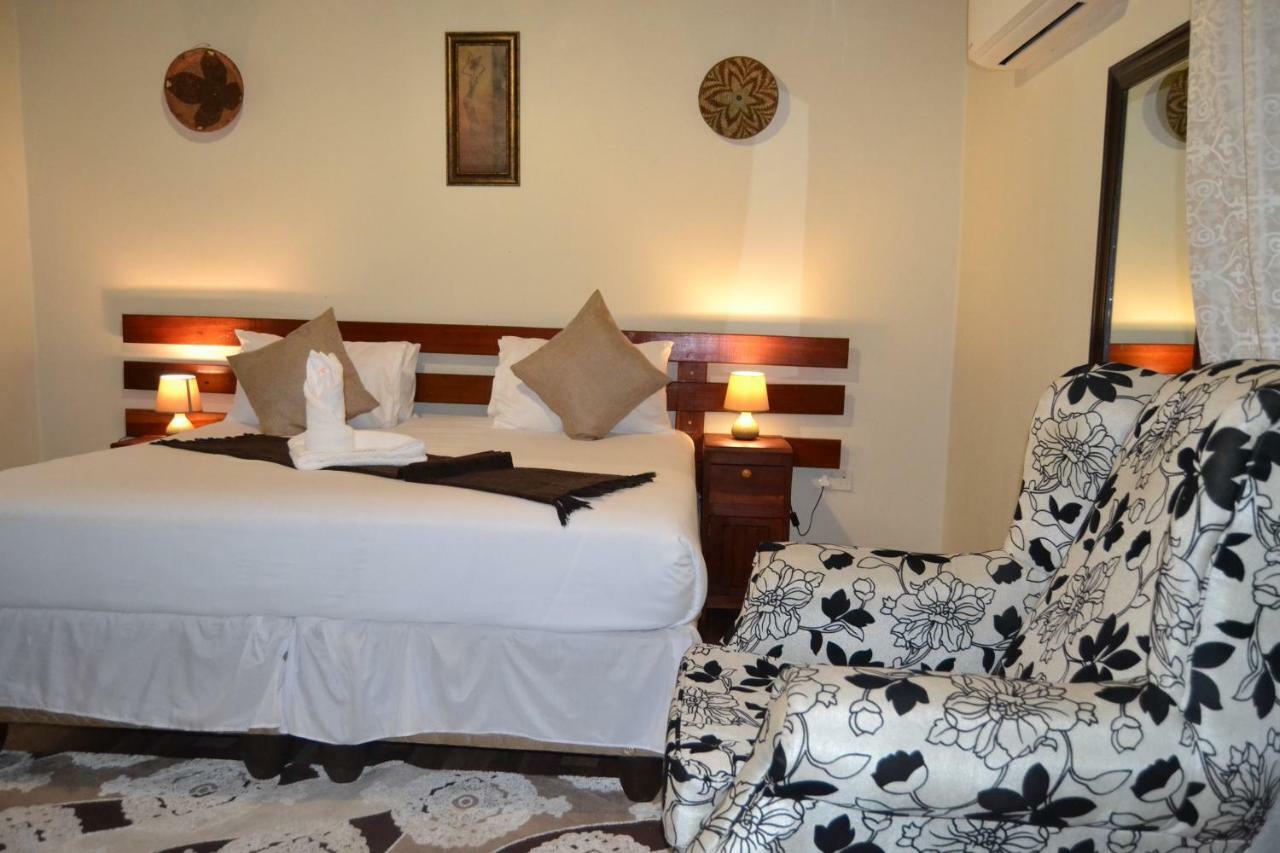 Chobe Sunset Chalets Lesoma Exteriér fotografie