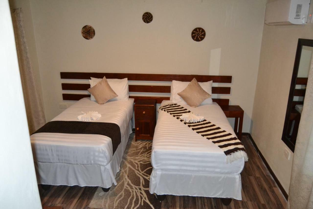 Chobe Sunset Chalets Lesoma Exteriér fotografie
