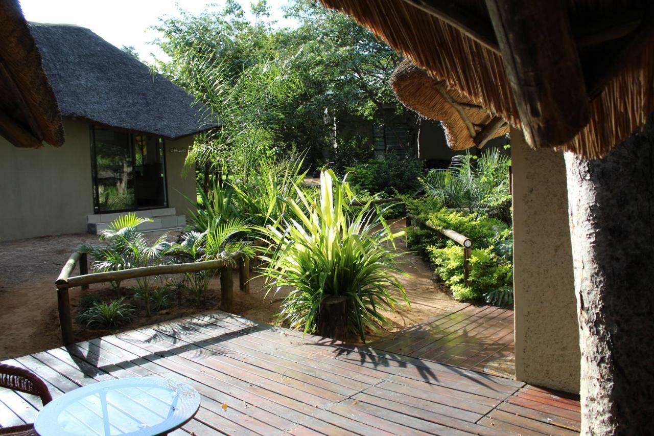 Chobe Sunset Chalets Lesoma Exteriér fotografie